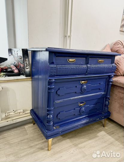 Синий комод старинный