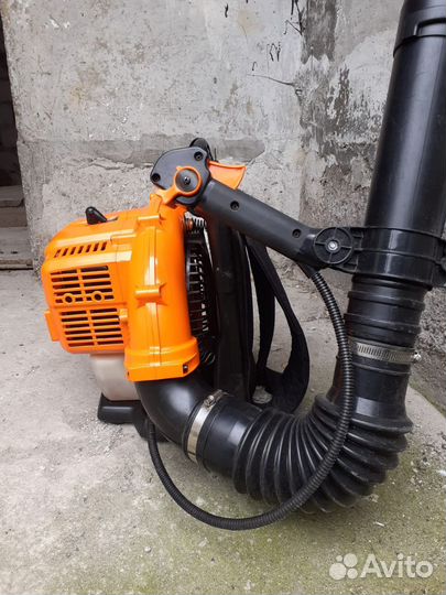 Бензиновая воздуходувка ранцевая