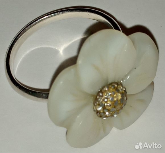 Кольцо серебро 925 пробы с перламутром натуральным