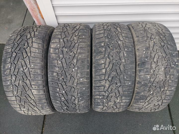 Nokian Tyres Hakkapeliitta 7 225/50 R17