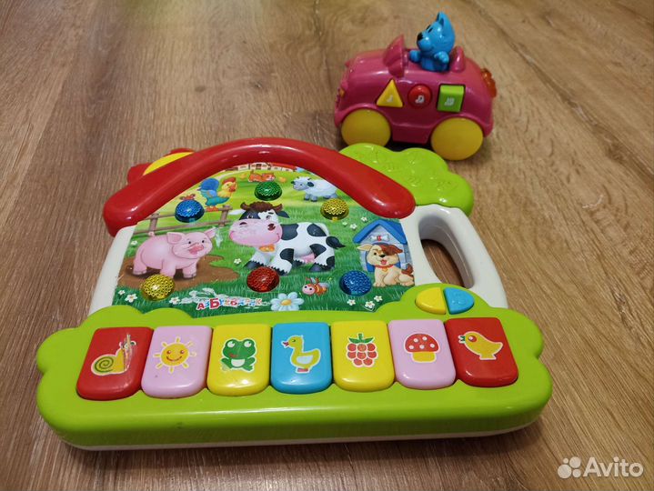 Развивающие игрушки/погремушки