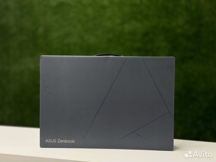 Asus Zenbook 14 UM3402YA-KP660