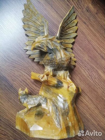 Сувенир СССР. Орёл с лисой. (из дерева)