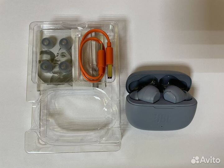 Беспроводные наушники jbl Wave 200 tws