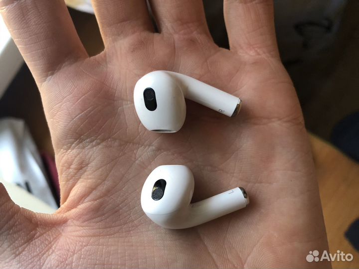 Беспроводные наушники apple airpods