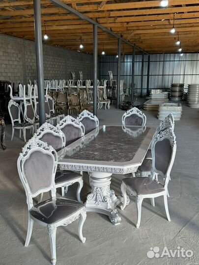 Стол \ стол в наличии