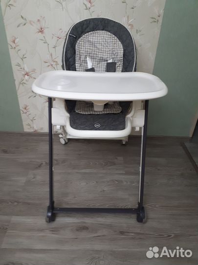 Стульчик для кормления happy baby berny classic