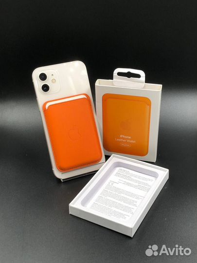 Картхолдер iPhone Leather Wallet MagSafe orange