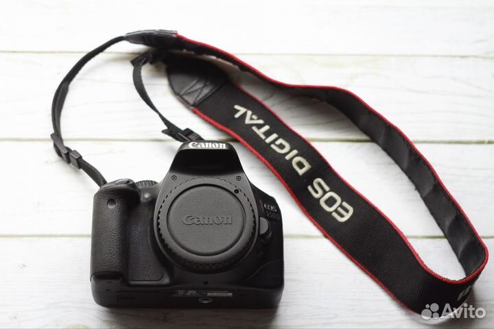 Фотоаппарат Canon eos 550d