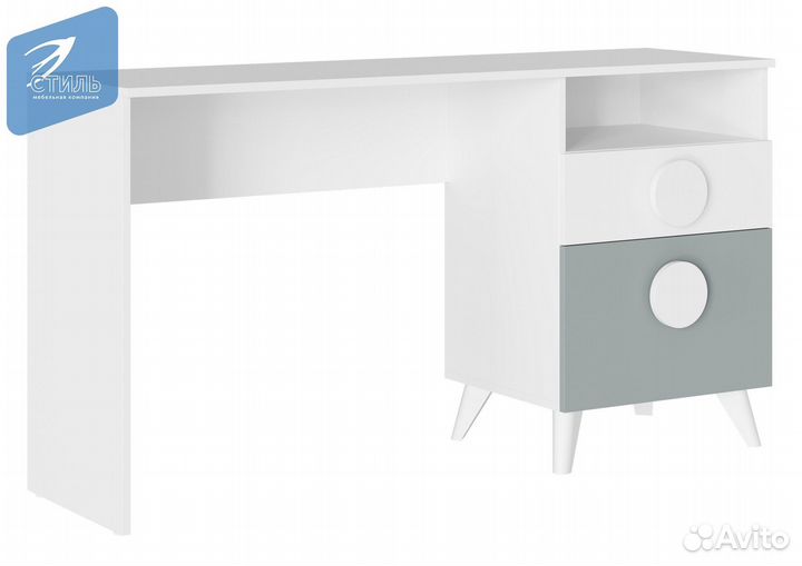 Письменный стол