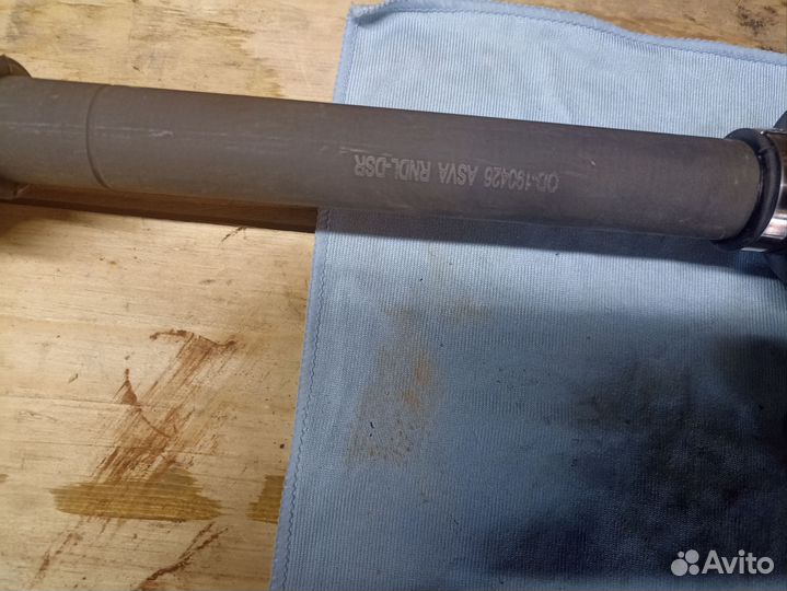 Приводной вал передний 26Х709Х25