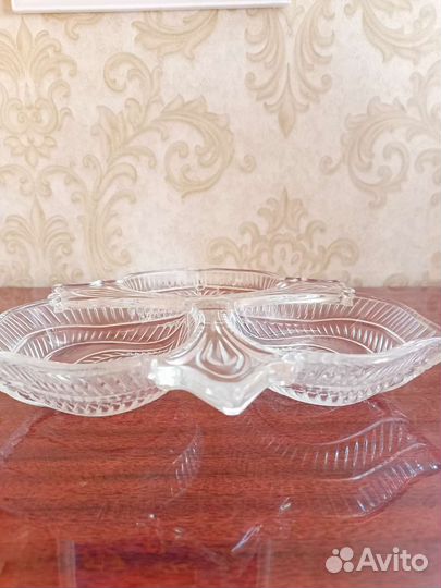 Тарелка- менажница