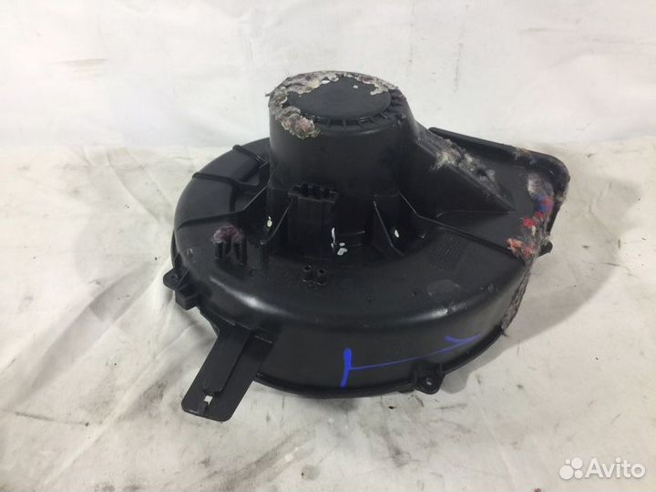 Мотор печки Skoda Fabia 2 Рестайл