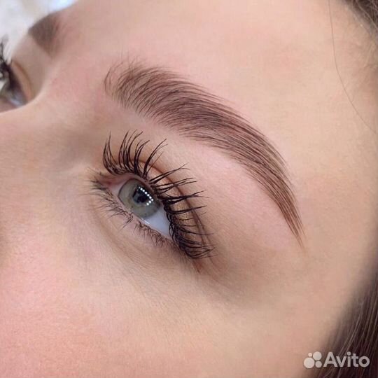 Окрашивание и коррекция бровей