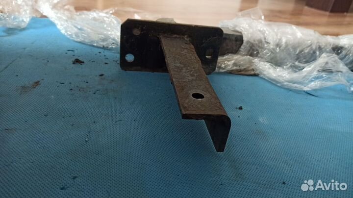 Фаркоп LADA Vesta sedan/sw/cross