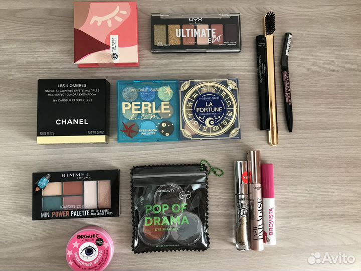 Лоты косметики (Chanel, Cle DE Peau, Payot)