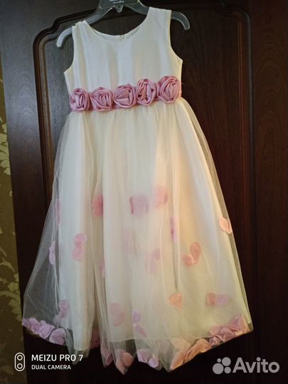 Платье Perlitta