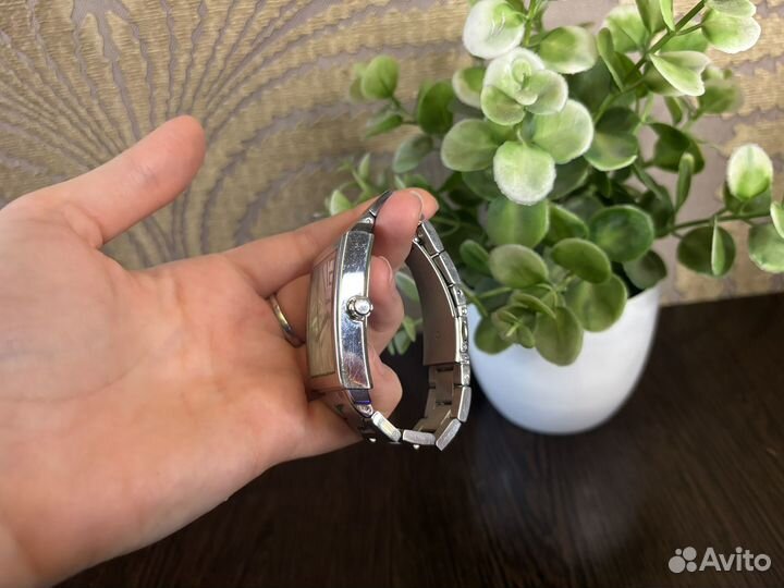 Наручные часы Omax since 1946