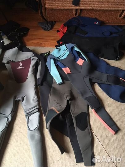 Гидрокостюмы разные 5/4 3/2 М Ж Шлема Перчатки