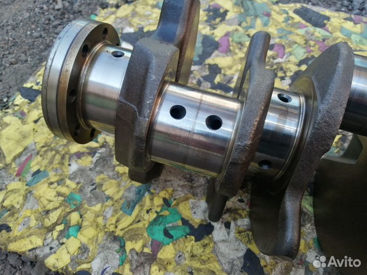 Коленвал двигателя 2UZ-FE Toyota LC100 Lexus Lx470