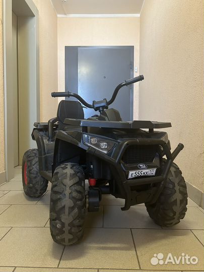 Детский квадроцикл на аккумуляторе Toyland