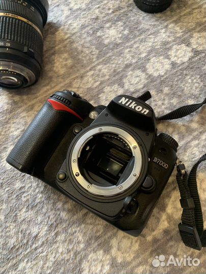 Комплект Nikon D7000, объективы, вспышка