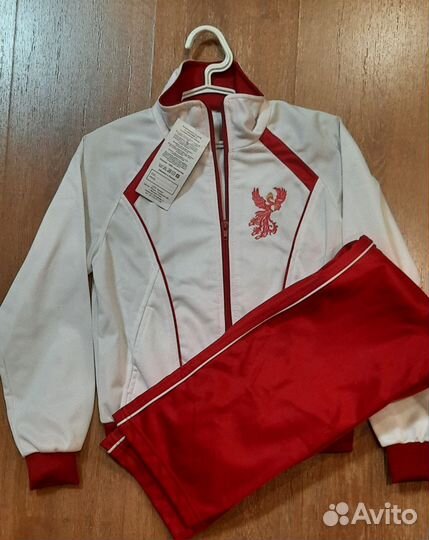 Спортивный костюм д/д.Новый. р.128-134