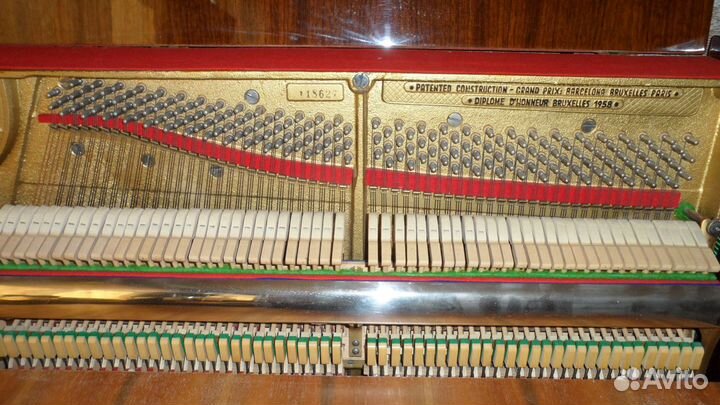 Пианино Petrof