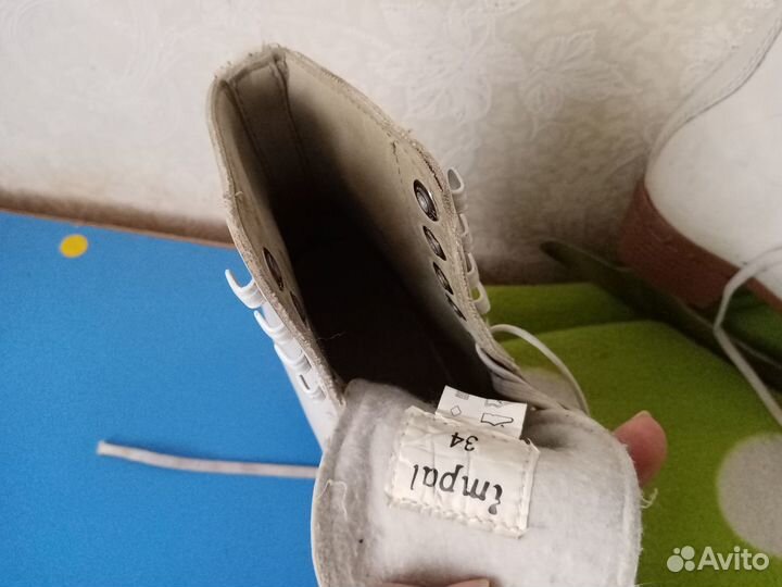 Коньки для девочки р. 34