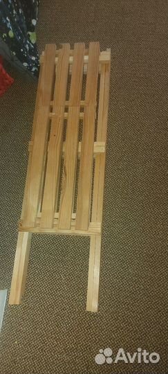 На подоконник подставка