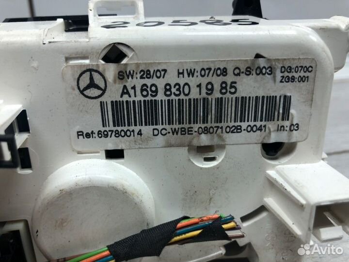 Блок управления климат-контролем Mercedes-Benz