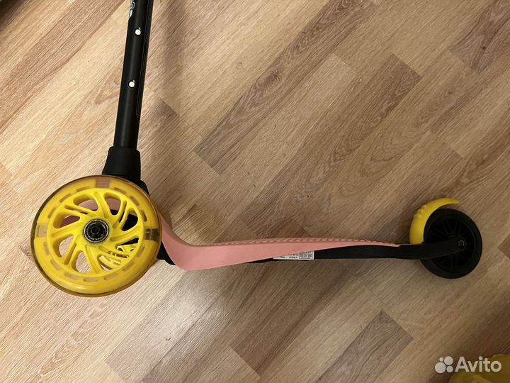 Самокат Oxelo трехколесный и шлем