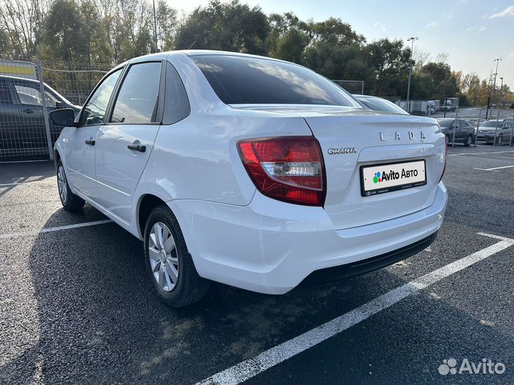 LADA Granta 1.6 МТ, 2020, 34 100 км