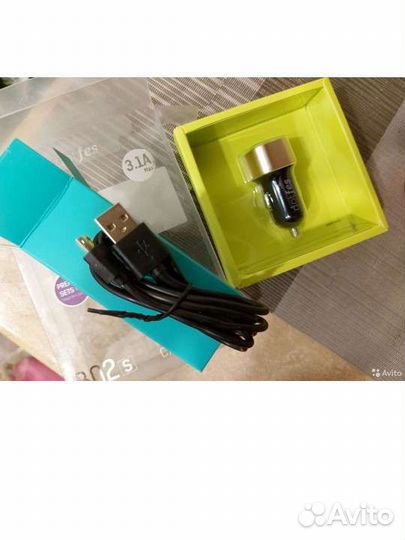 Автомобильная зарядка