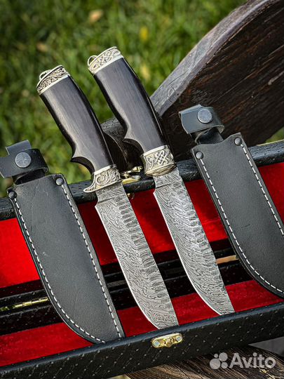 Нож из дамасской стали