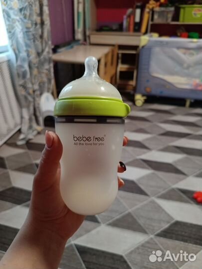 Бутылочка силиконовая