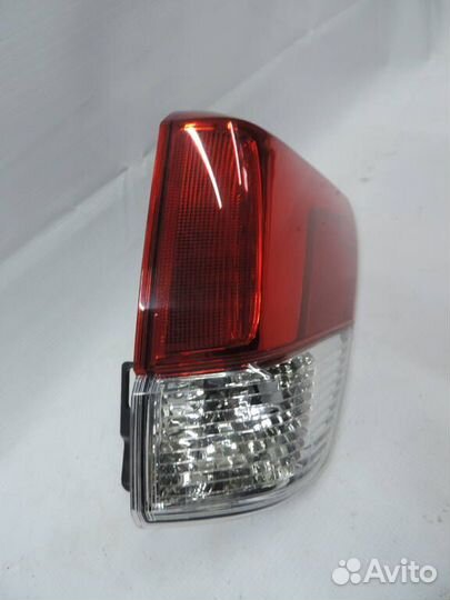 Фонарь задний правый Subaru Forester 2018