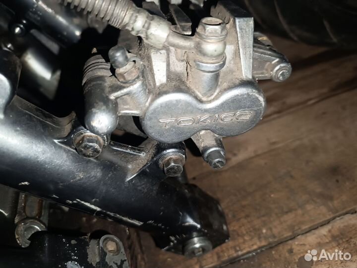 Суппорта Kawasaki zr7 gpz 1100