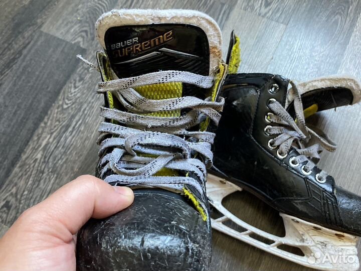 Коньки хоккейные