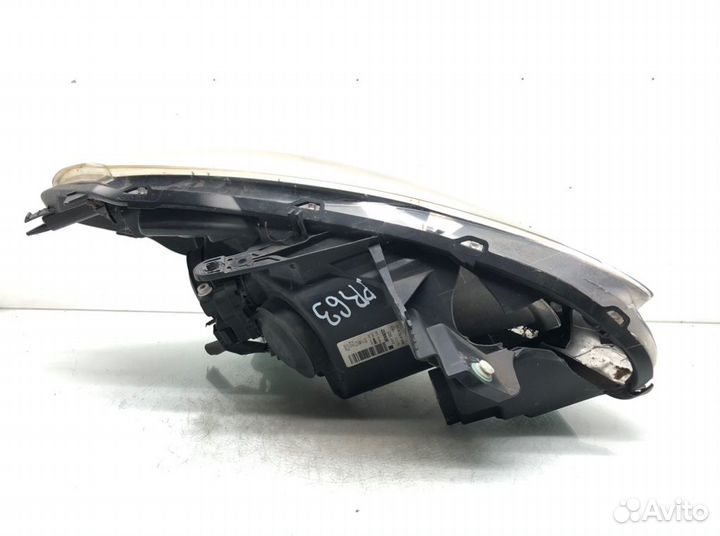 Фара левая Renault Clio 1.2 I 2010