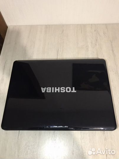 Ноутбук Toshiba satellite P300D-20U