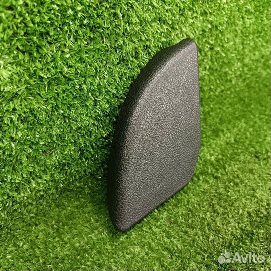 Заглушка обшивки багажника задняя левая Opel