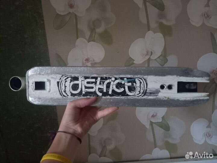 Дека district для трюкового самоката