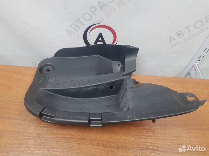 Локер задний левый toyota