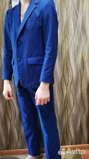 Костюм школьный