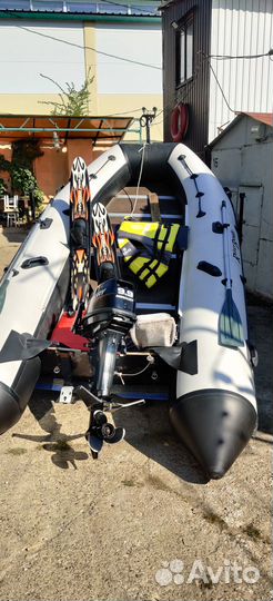 Лодка пвх 4.3м с мотором Mercury 9.9+Гараж