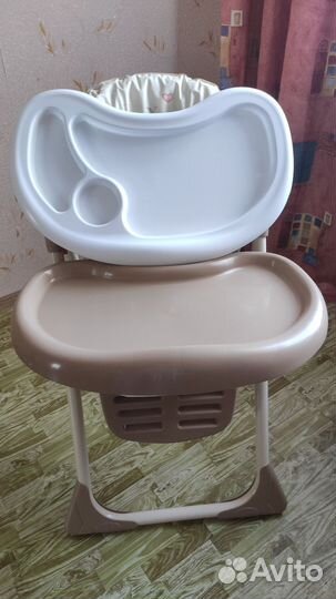 Детский стульчик для кормления