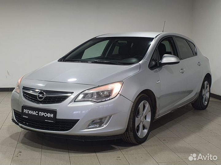 Opel Astra 1.6 МТ, 2011, 273 738 км