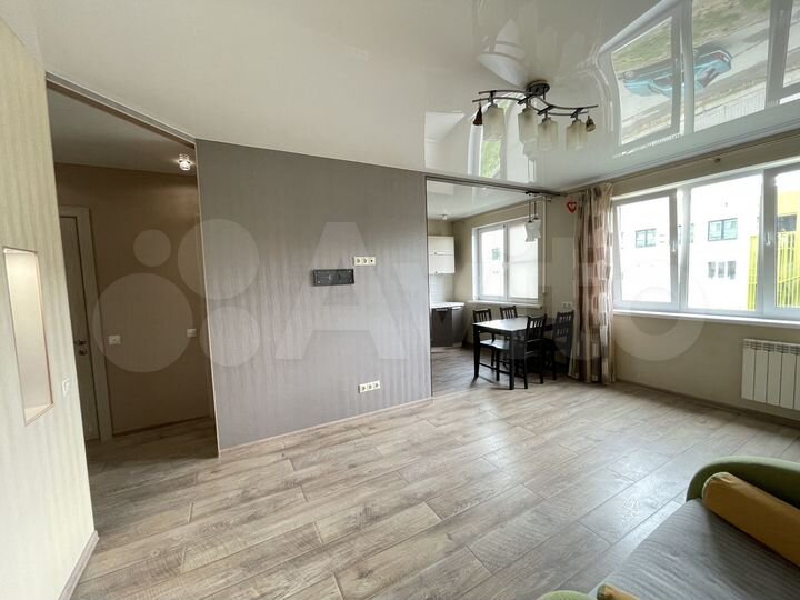 2-к. квартира, 54 м², 3/9 эт.