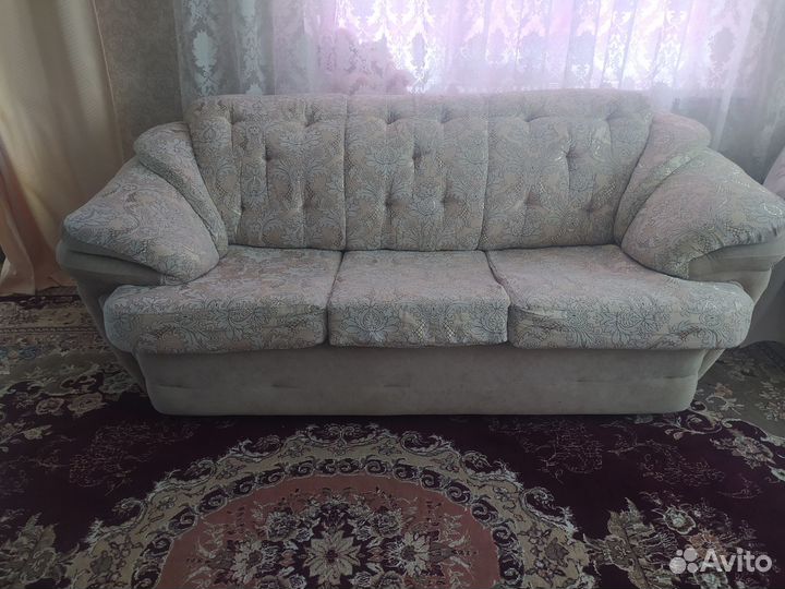 Диван с креслами